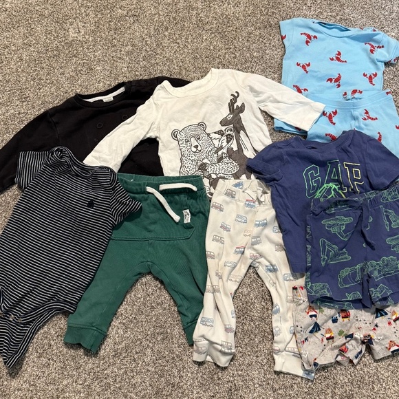 Baby Boy Bundle – 6–12 Months (GAP, & Indigo) [💥BUNDLE 10 items] - Picture 1 of 7